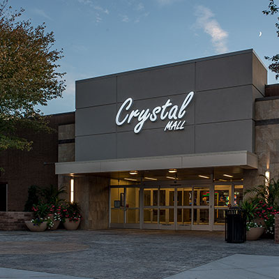 Crystal Mall Main Entrance in Waterford CT